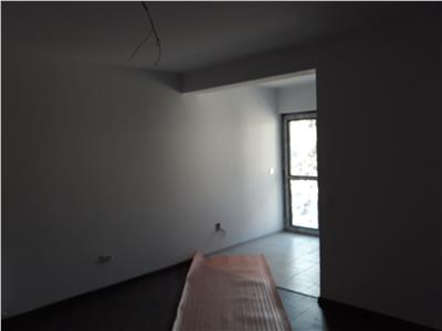 Capat Pacurari, bloc nou, apartament 2 camere