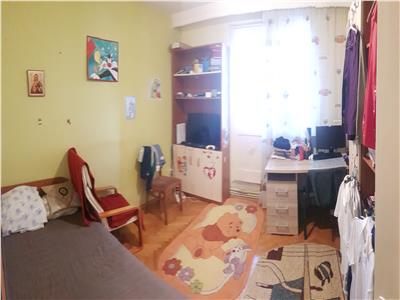 Apartament de 4 camere, Alexandru cel Bun