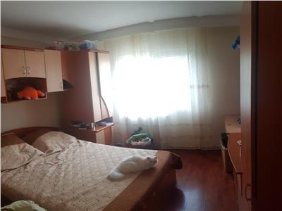 Apartament de 3 camere decomandate, Dacia